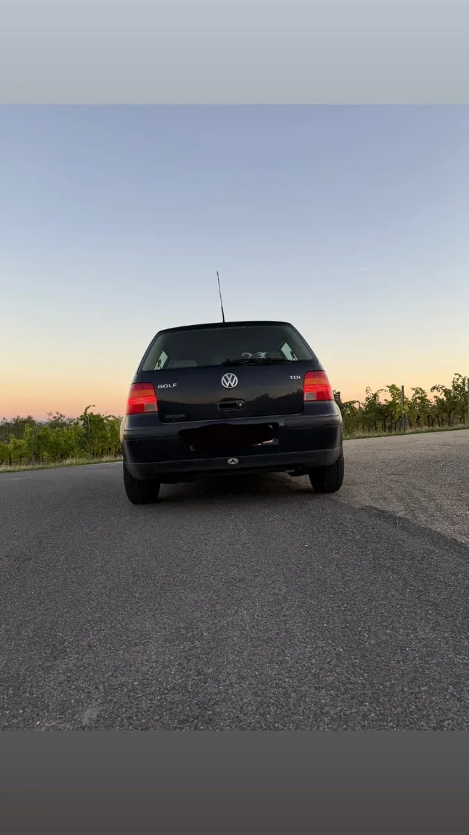 Volkswagen Golf 2001 photo 3