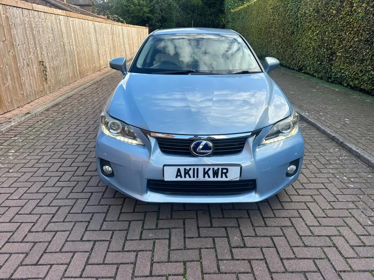 Lexus Ct 200H 2011 photo 2