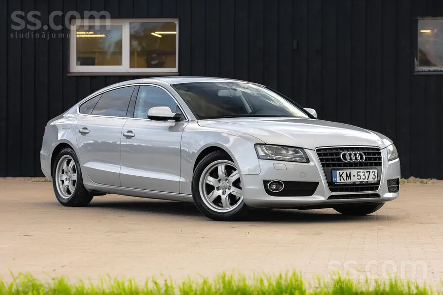 Audi A5 2011 photo 3
