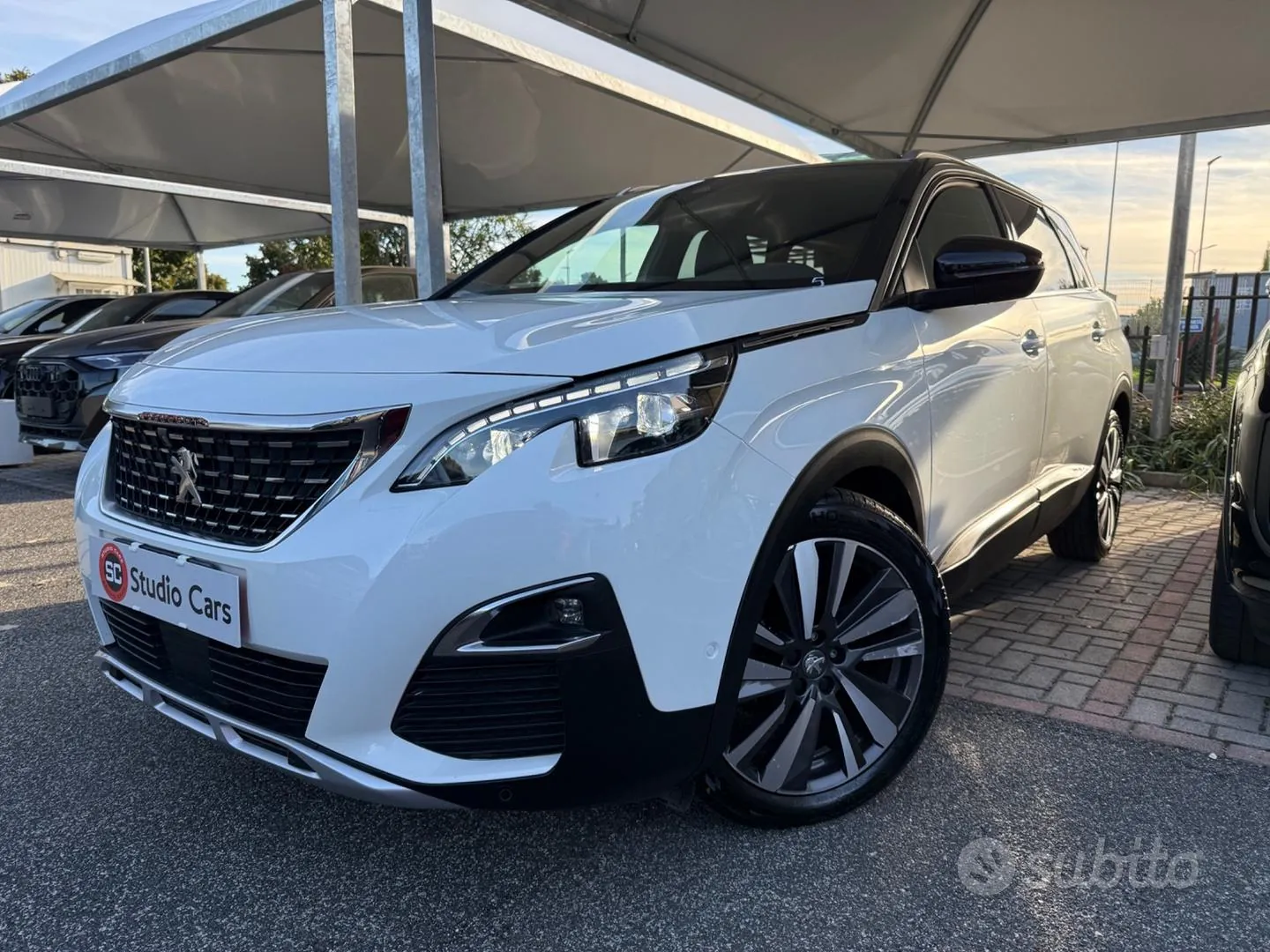 Peugeot 5008 2020 photo 3