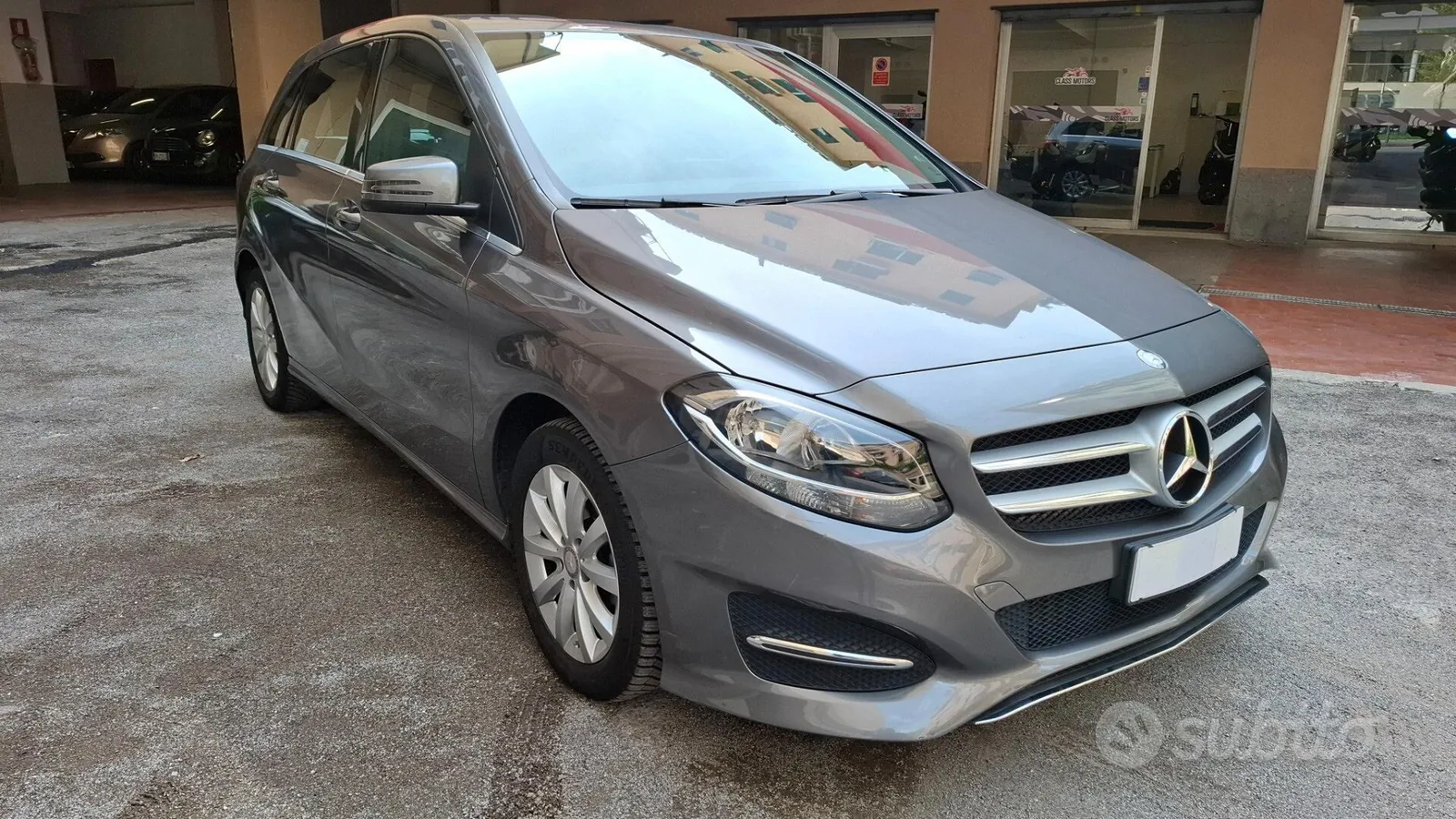 Mercedes-Benz B 180 2017 photo 3
