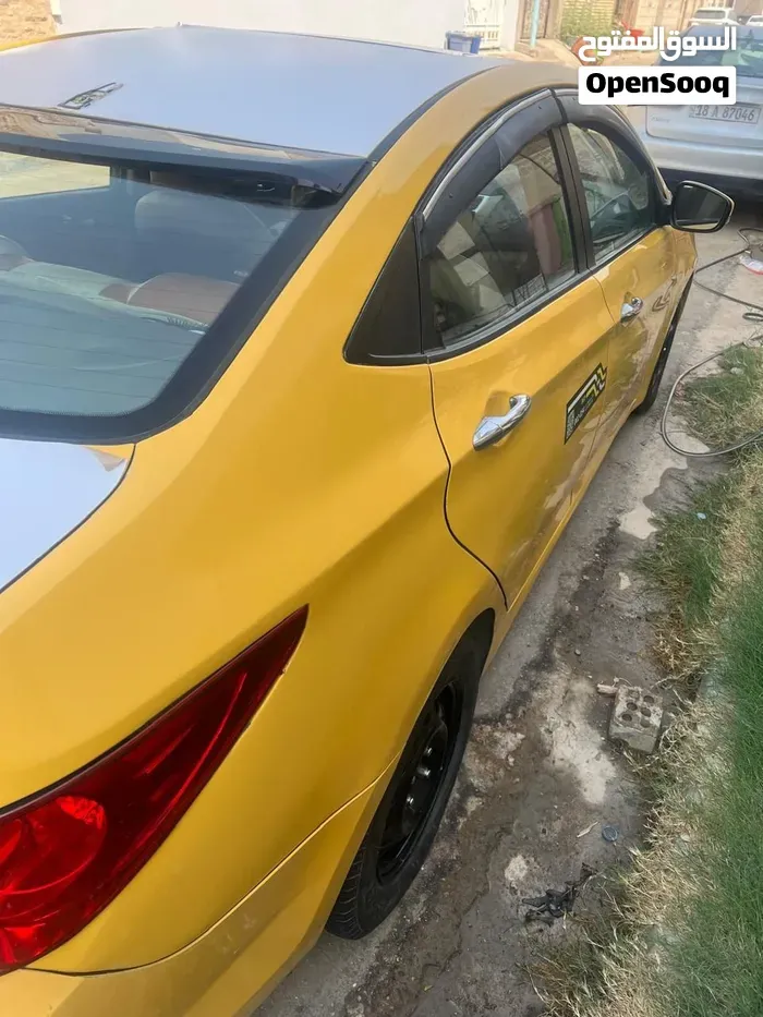 Hyundai Accent 2015 photo 3