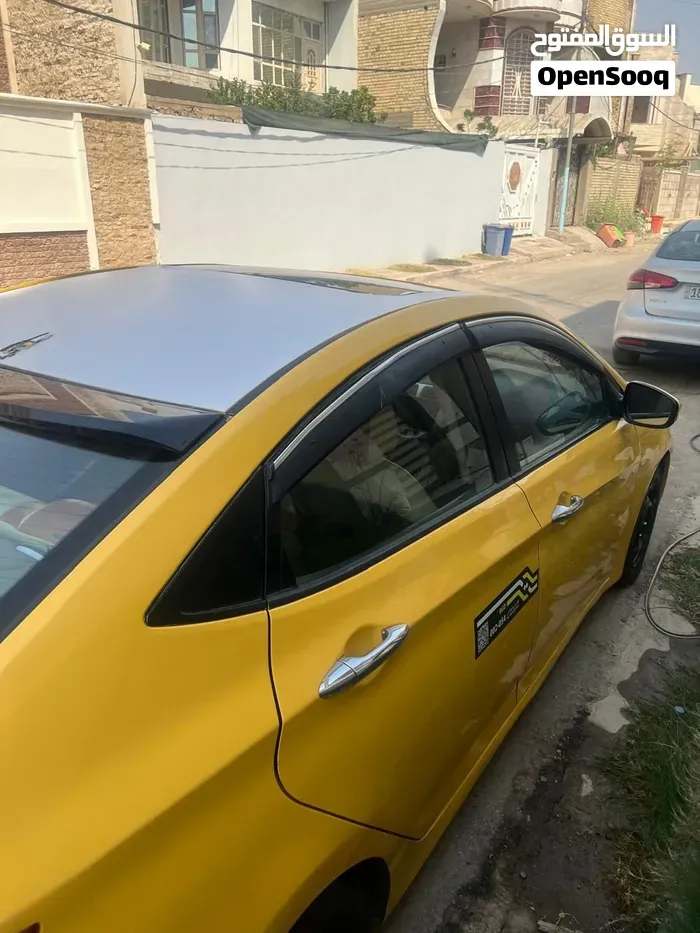 Hyundai Accent 2015 photo 2