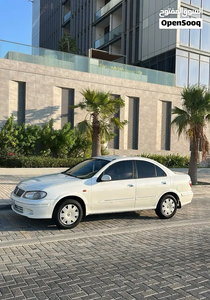 Nissan Sunny 2003 photo 4