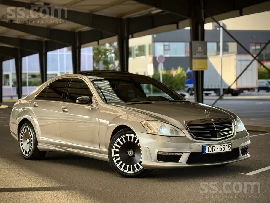 Mercedes-Benz S320 2006 photo 2