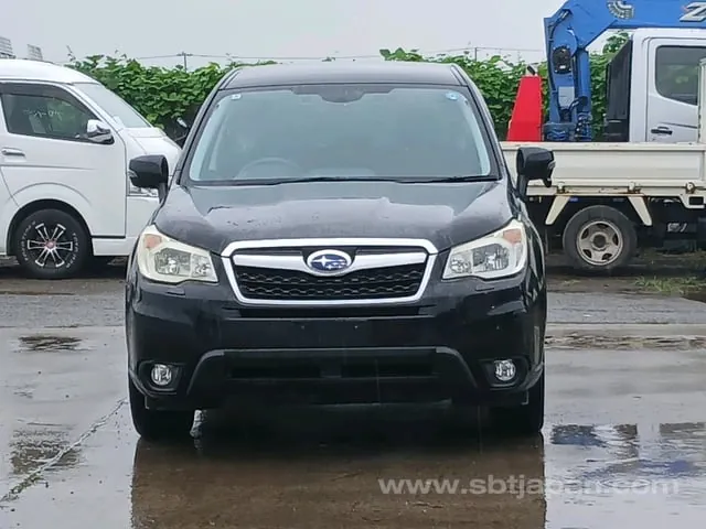 Subaru Forester 2014 photo 2