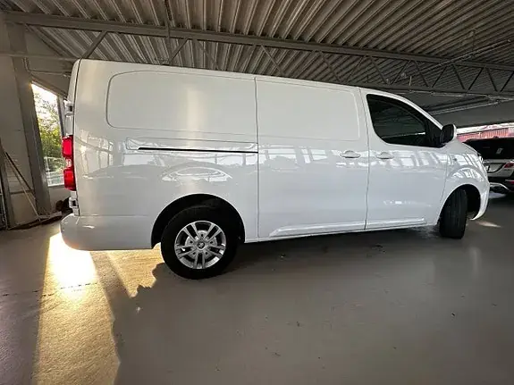 Peugeot Expert 2020 photo 2