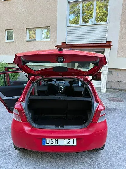 Toyota Yaris 2011 photo 5
