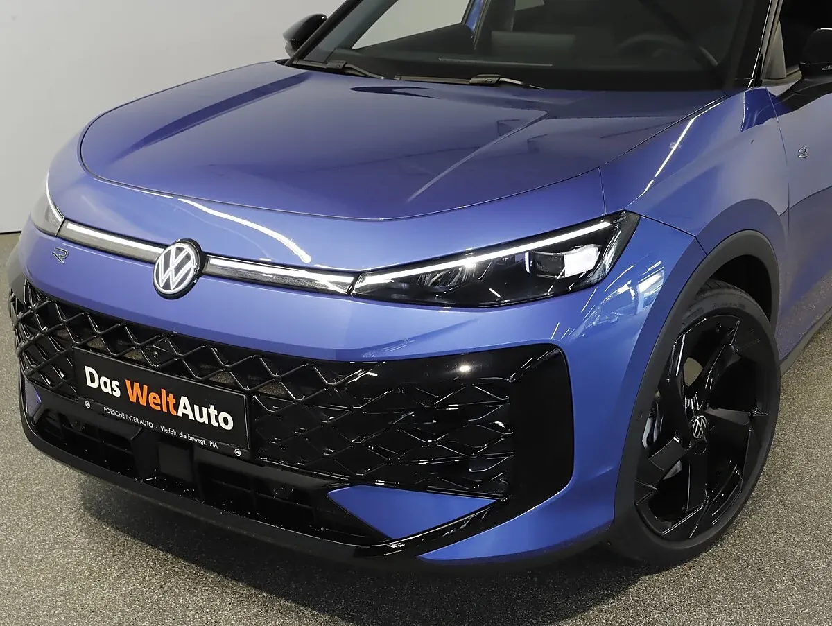 Volkswagen T-Roc 2026 photo 2