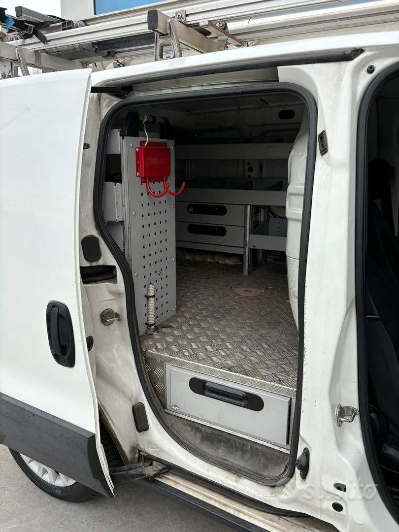 Fiat Fiorino 2014 photo 5