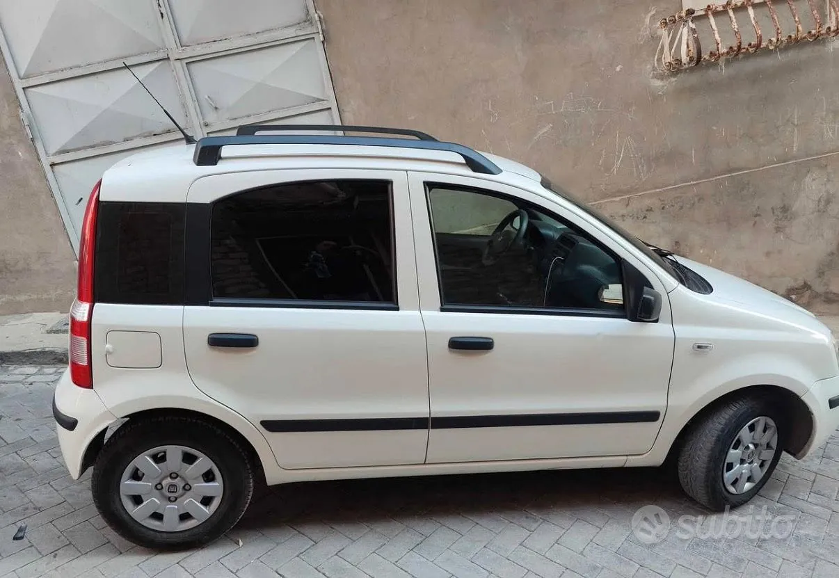 Fiat Panda 2009 photo 2
