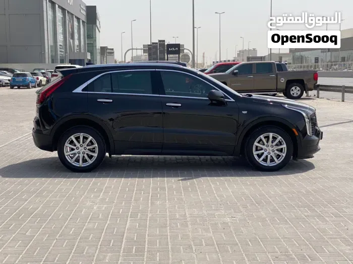 Cadillac Xt4 2023 photo 4