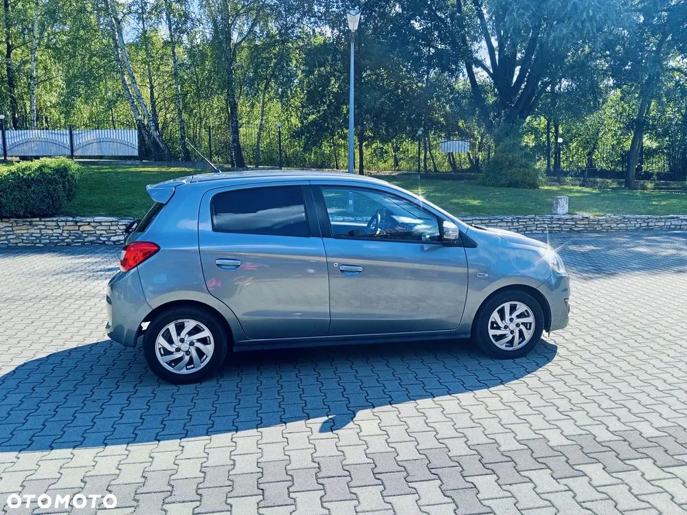 Mitsubishi Space Star 2019 photo 2