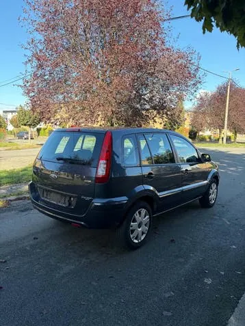 Ford Fusion 2010 photo 2