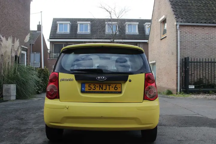 Kia Picanto 2010 photo 5