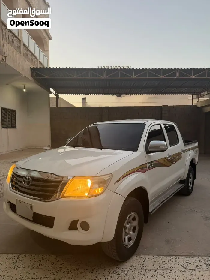 Toyota Hilux