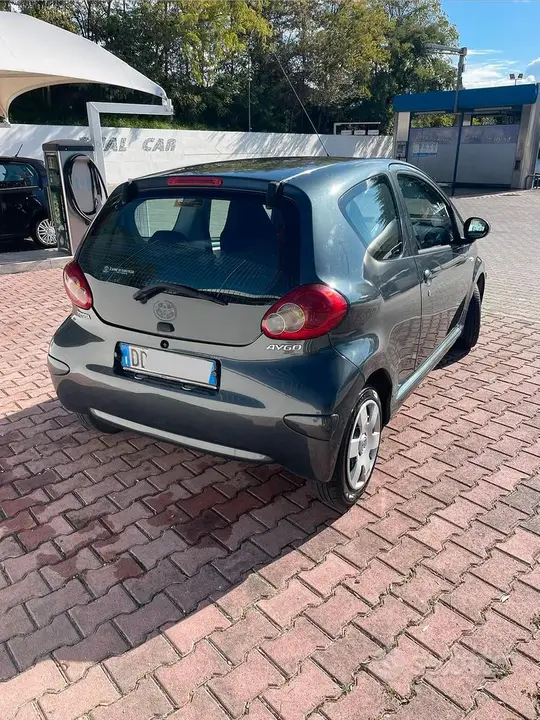 Toyota Aygo 2006 photo 2