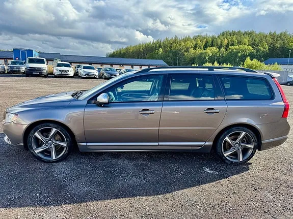 Volvo V70 2012 photo 3
