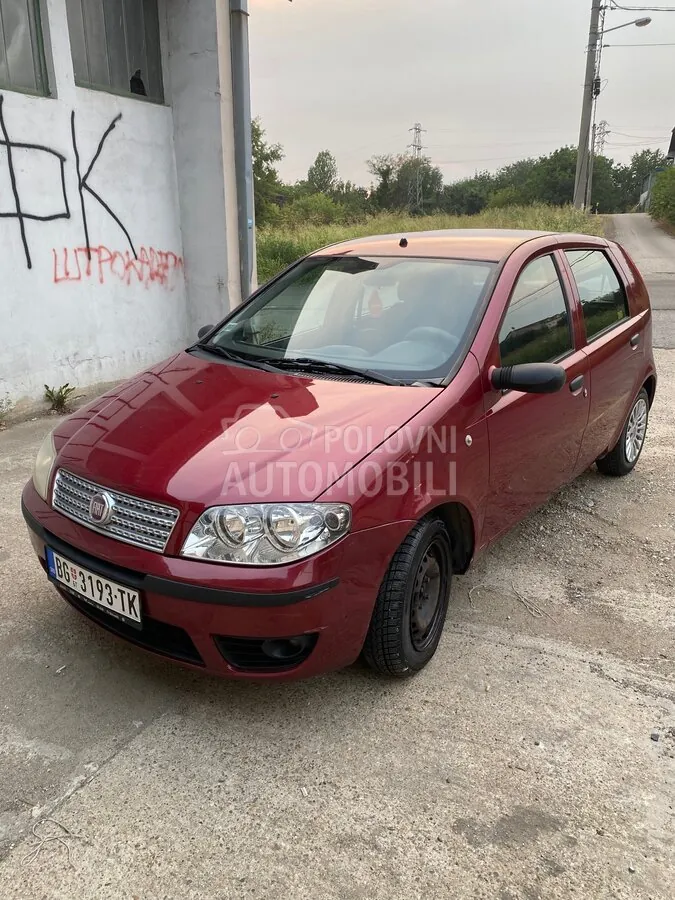 Fiat Punto 2009 photo 4