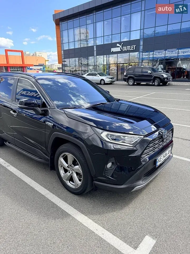 Toyota Rav4 2020 photo 4