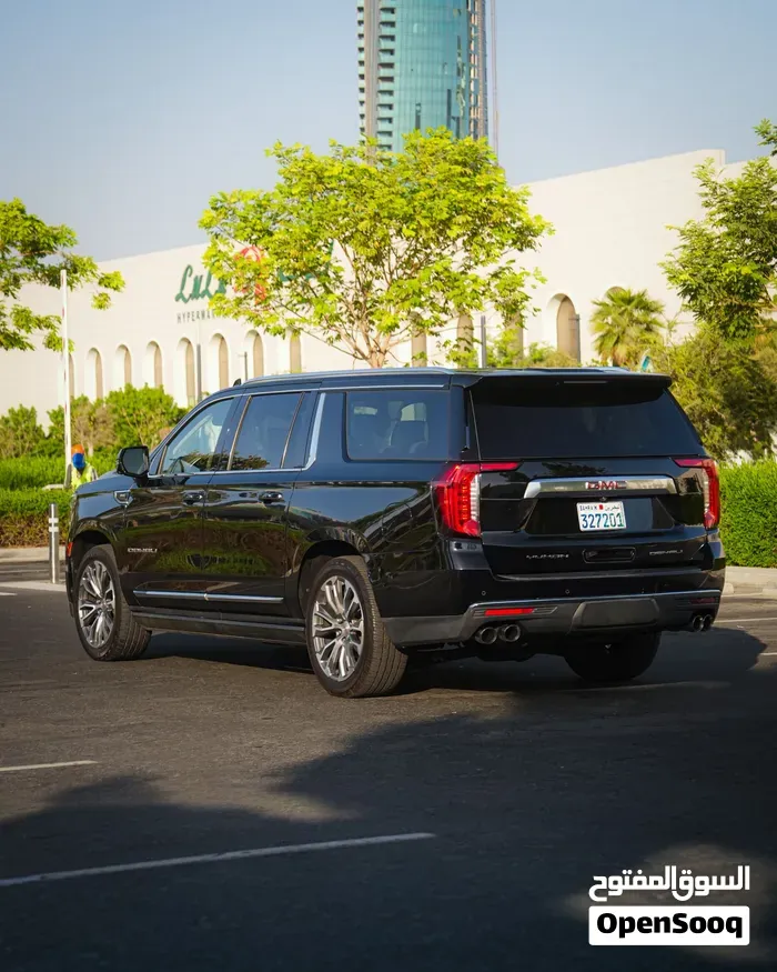 GMC Yukon Denali 2022 photo 4