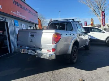 Mitsubishi Triton 2014 photo 5