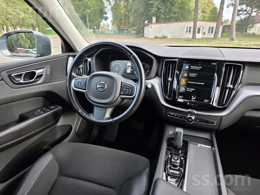 Volvo Xc60 2019 photo 2