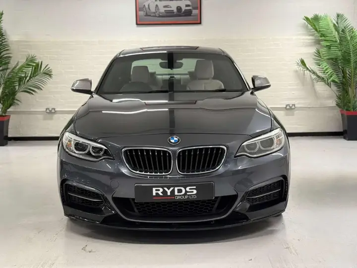 BMW 2 Series 2016 photo 2