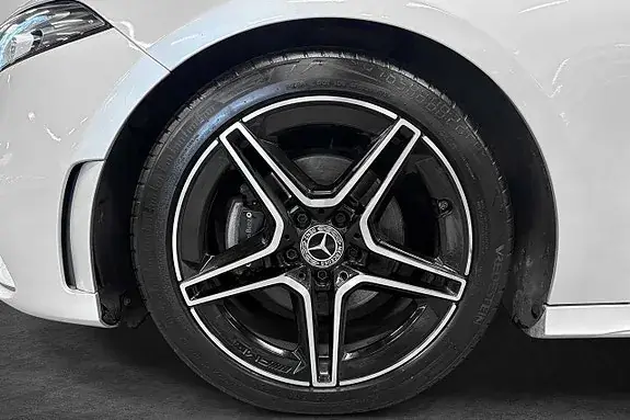 Mercedes-Benz A 180 2020 photo 3