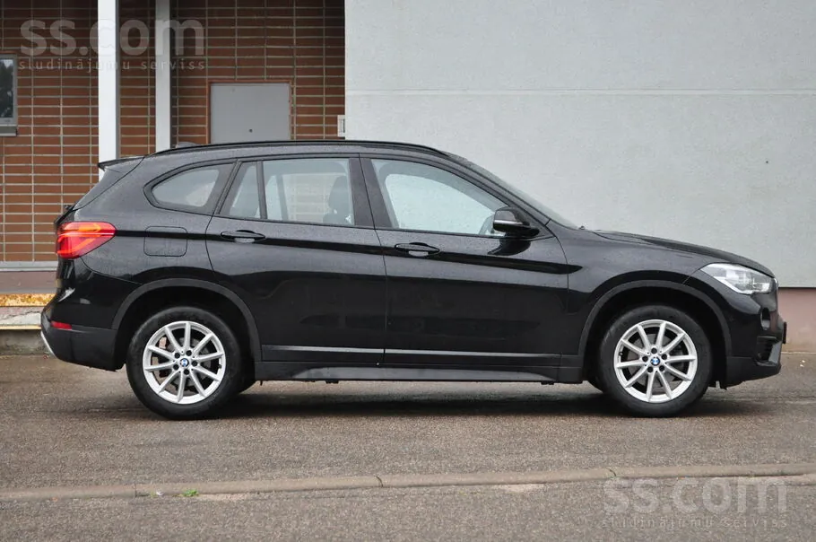 BMW X1 2017 photo 3