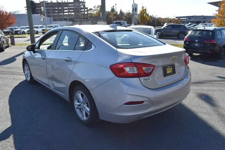 Chevrolet Cruze 2016 photo 3