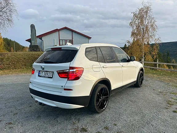 BMW X3 2012 photo 4