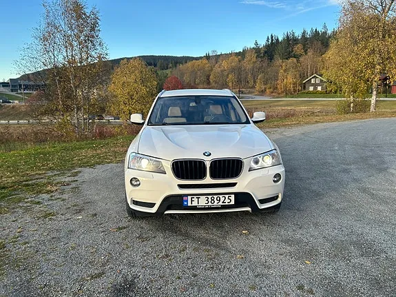 BMW X3 2012 photo 3