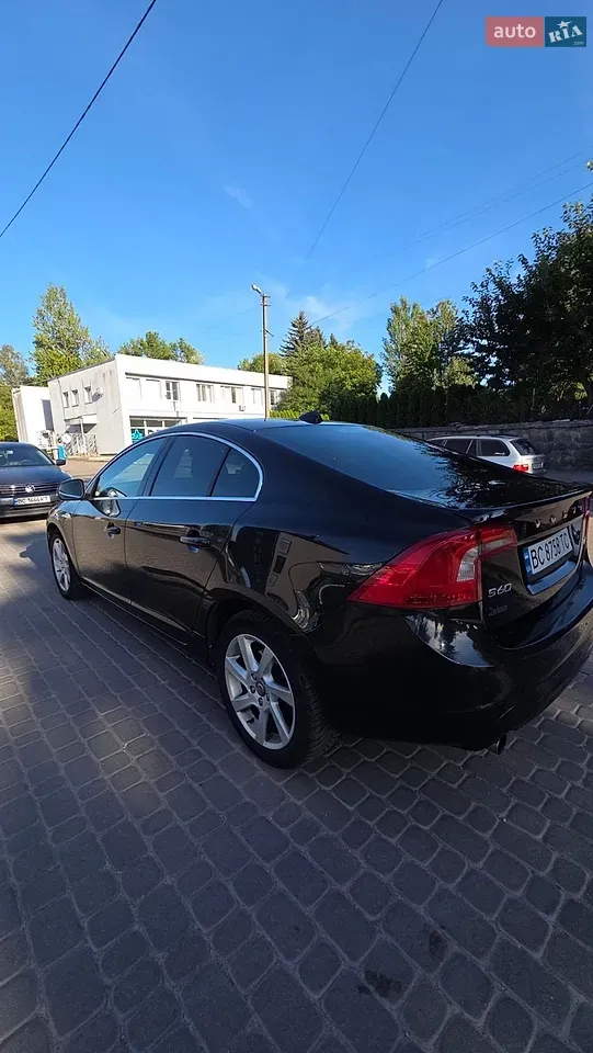 Volvo S60 2013 photo 5