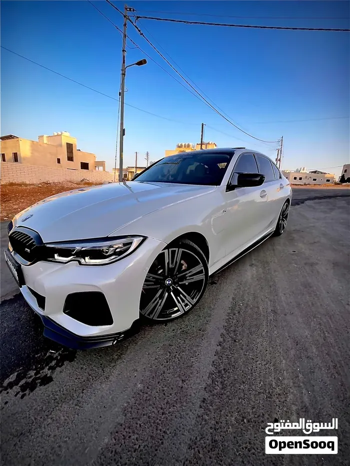 BMW 3 Series 2020 photo 3