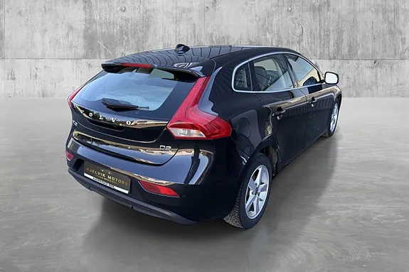 Volvo V40 2015 photo 5