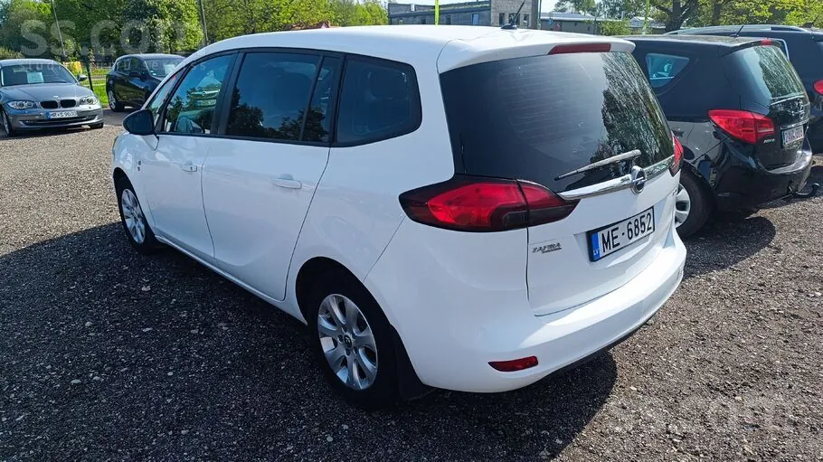 Opel Zafira 2015 photo 5