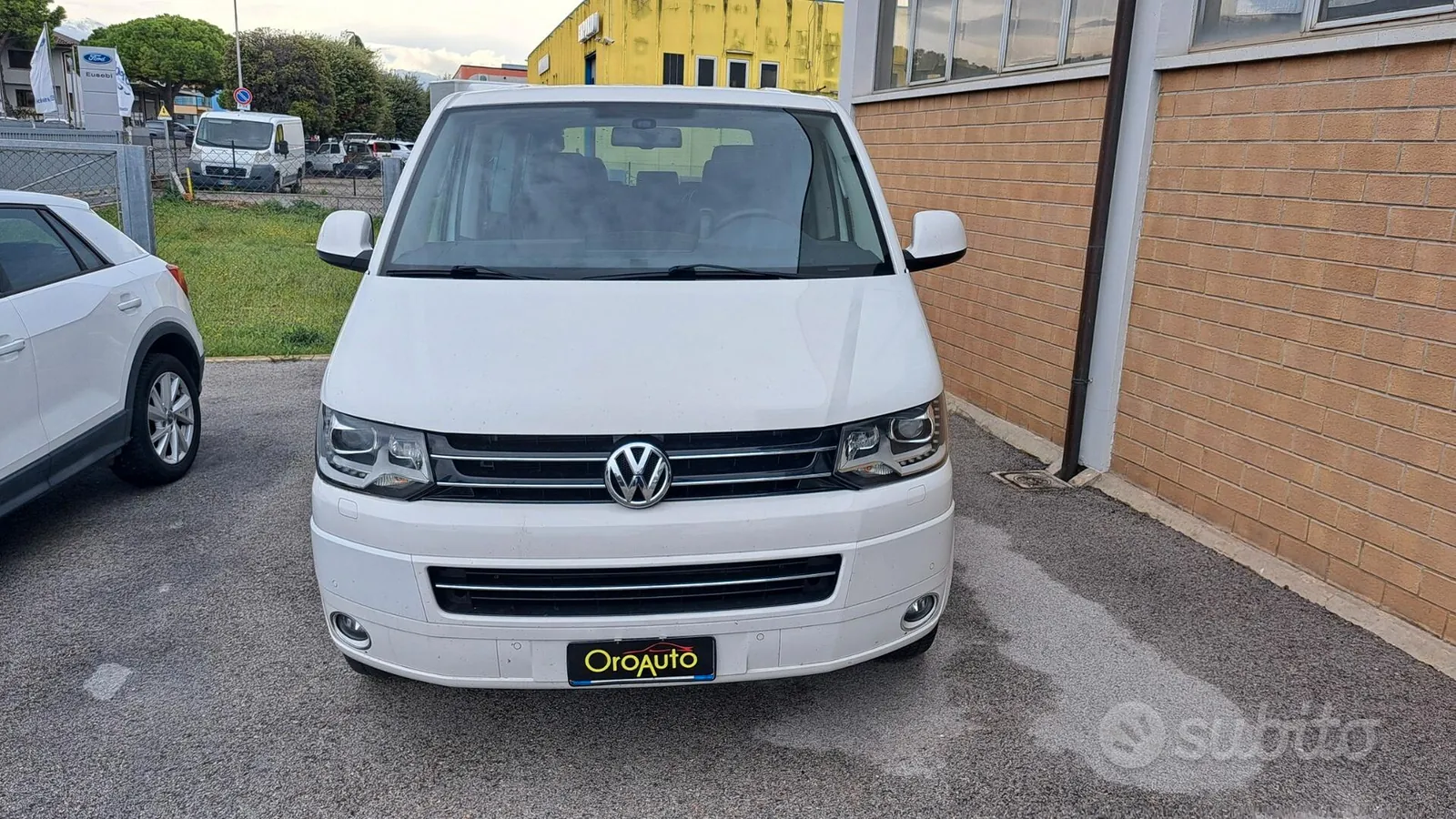 Volkswagen Multivan 2013 photo 3