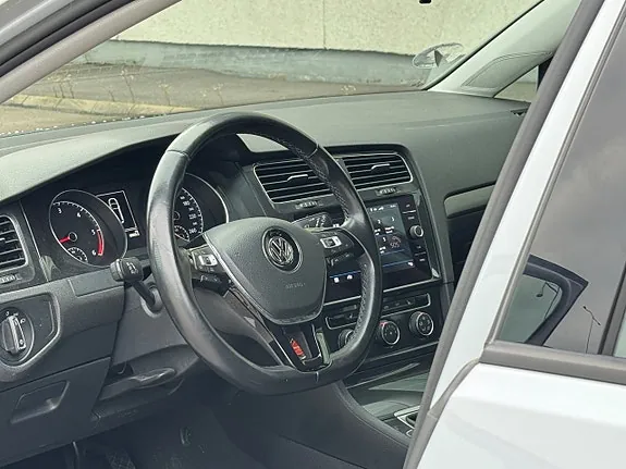 Volkswagen Golf I 2018 photo 5