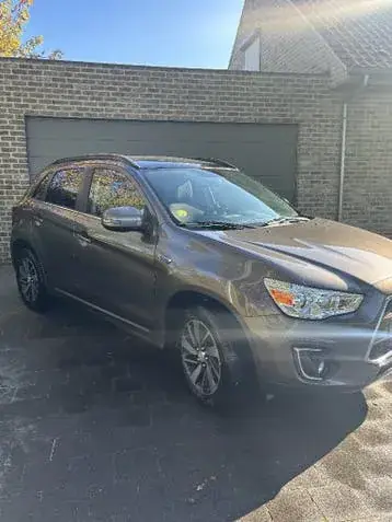 Mitsubishi Asx 2015 photo 2