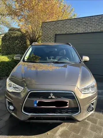 Mitsubishi Asx 2015 photo 3
