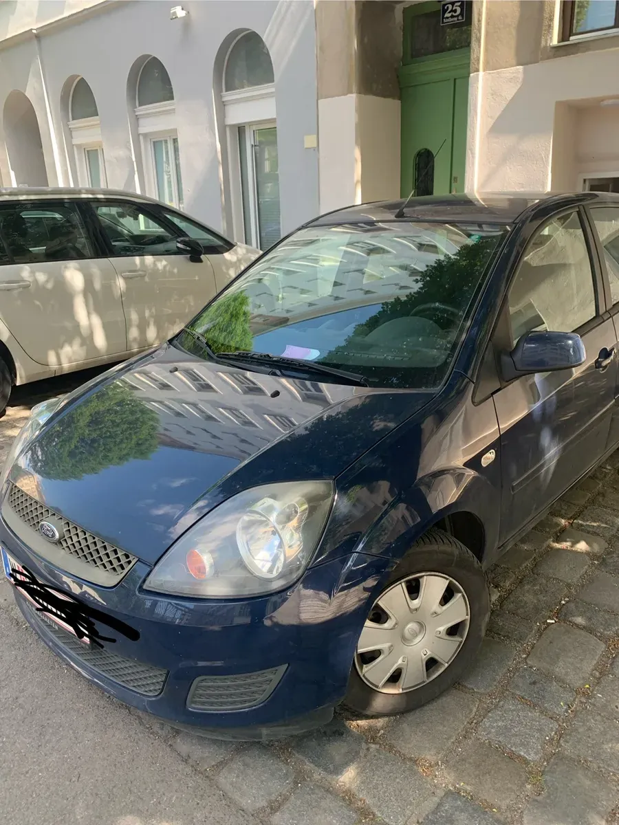 Ford Fiesta 2008 photo 2