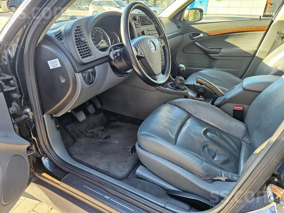 Saab 9-3 2004 photo 5