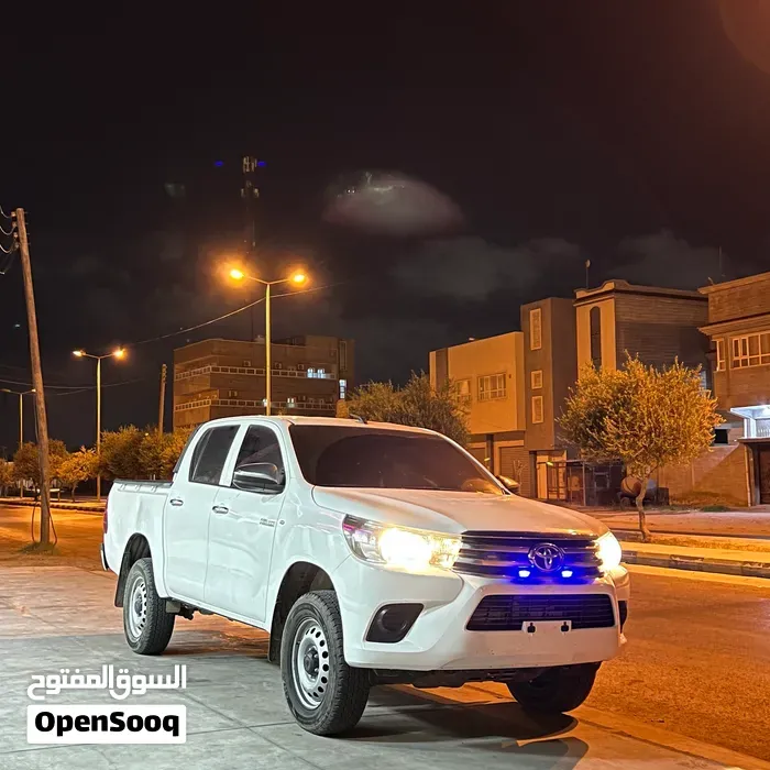 Toyota Land Cruiser 2010 photo 5