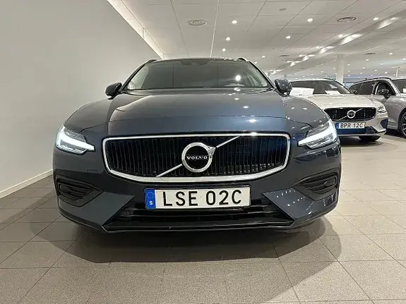 Volvo V60 2020 photo 2