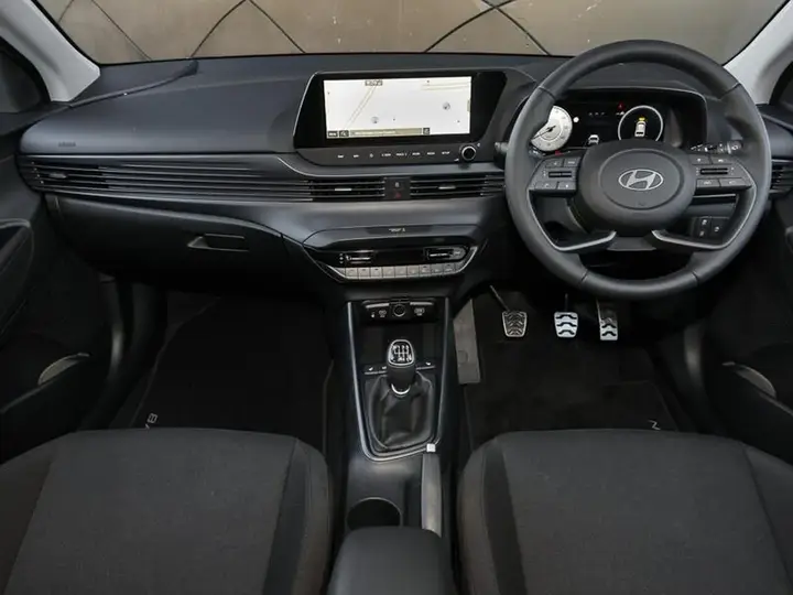 Hyundai Bayon 2026 photo 3