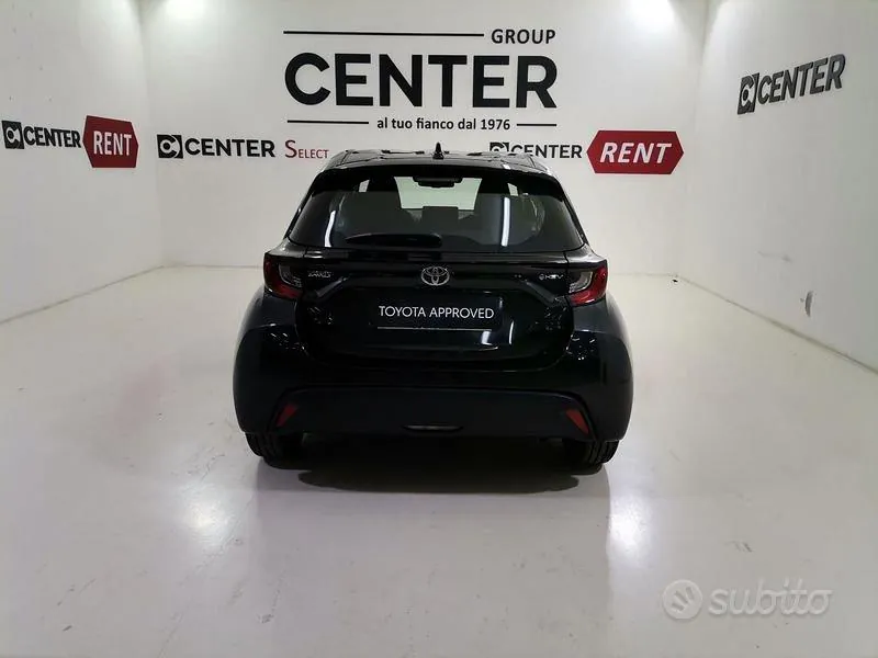 Toyota Yaris Hybrid 2025 photo 5