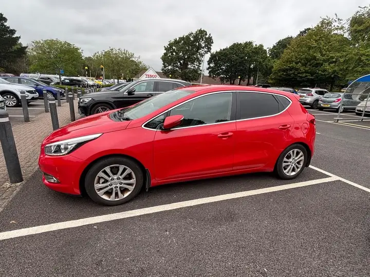 Kia Ceed 2014 photo 2