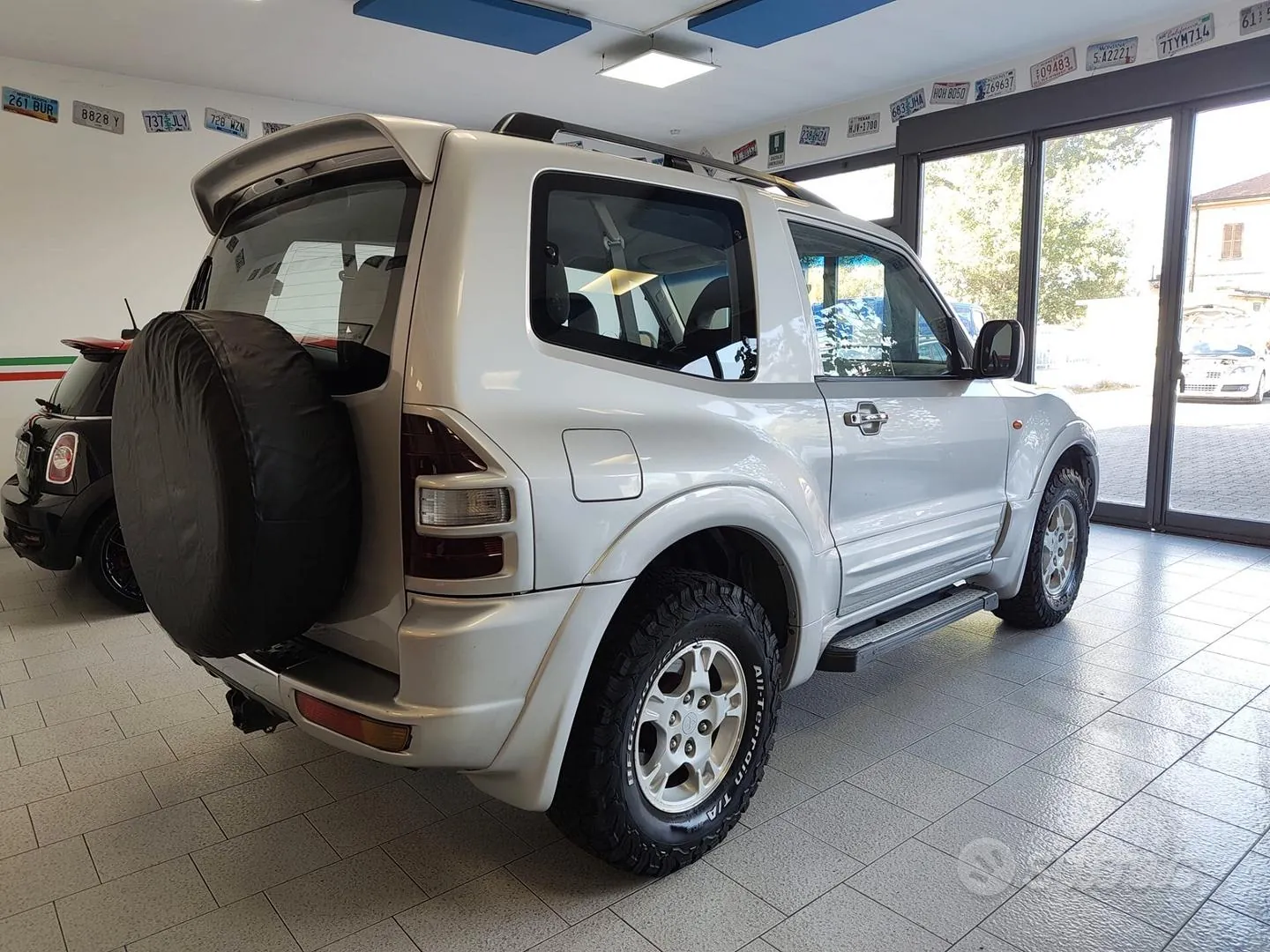 Mitsubishi Pajero 2002 photo 4