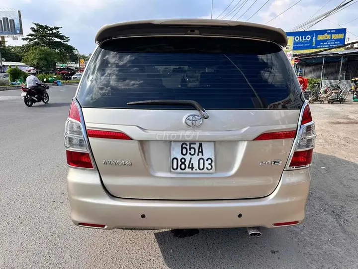 Toyota Innova 2015 photo 3